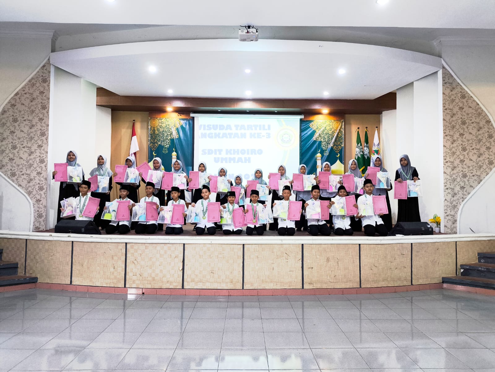 Wisuda Tartili Tahun Ajaran 2024/2025